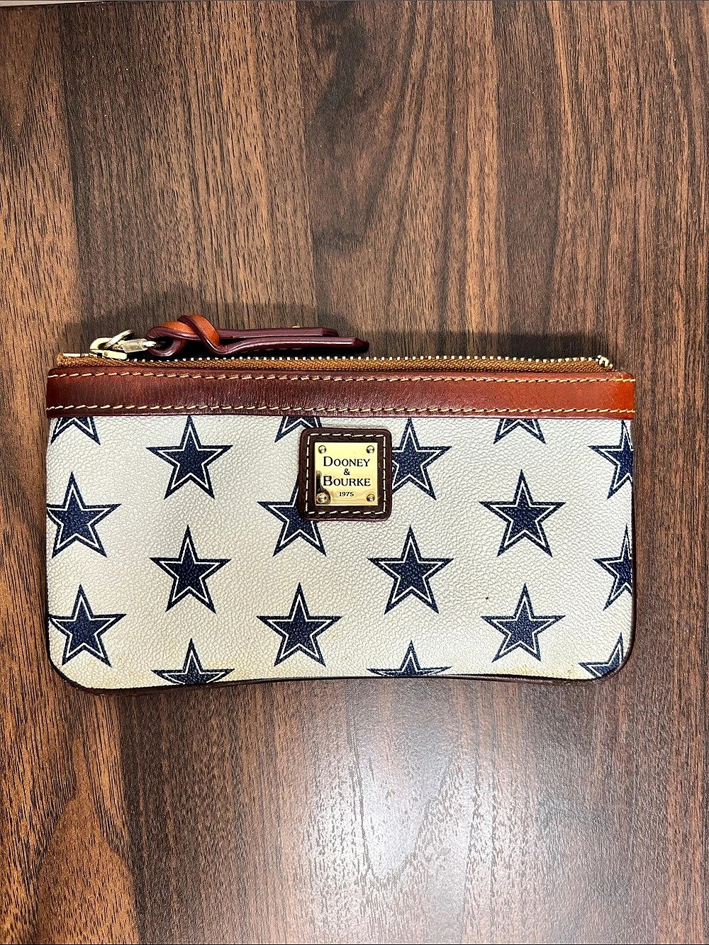 Dooney & Bourke NFL Dallas Cowboys Slim Wristlet